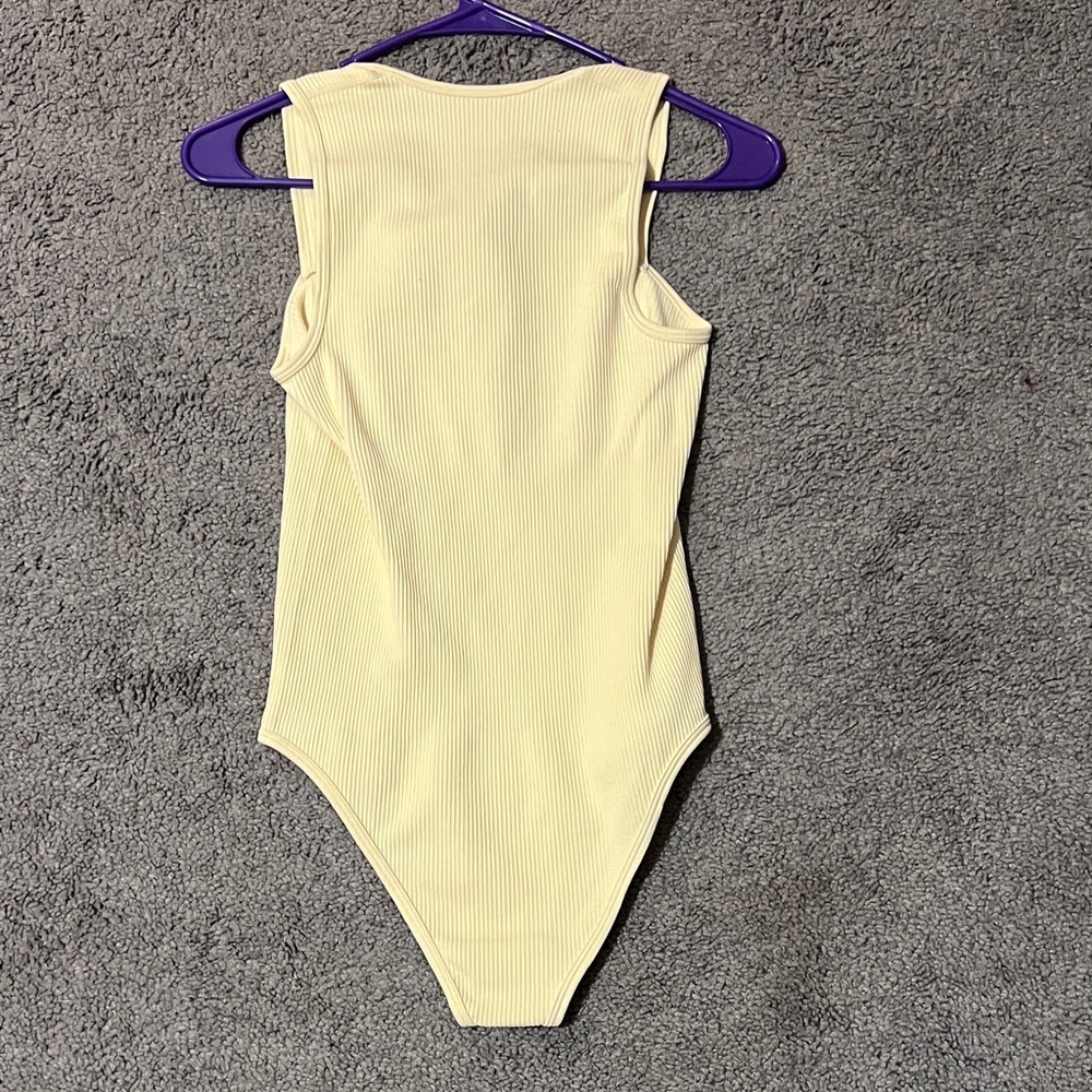 Chic Cream Ribbed Bodysuit - Picture 3 of 3